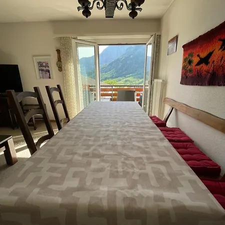 Lejlighed Ideally Located 3.5 Flat