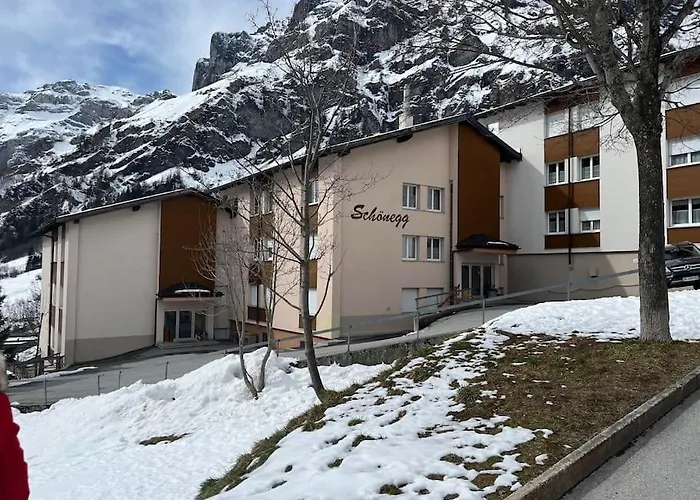 Ideally Located 3.5 Flat Apartment *