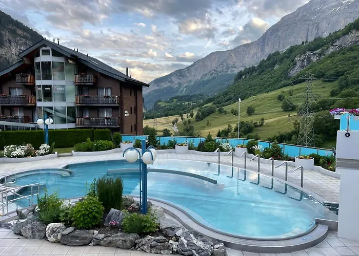 Apartment Ideally Located 3.5 Flat *