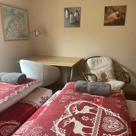 Апартаменты Ideally Located 3.5 Flat