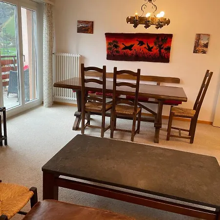 Апартаменты Ideally Located 3.5 Flat Лойкербад